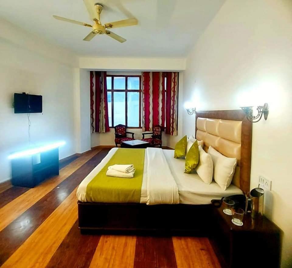 Hotel Kalinga Intercontinental Manali מראה חיצוני תמונה